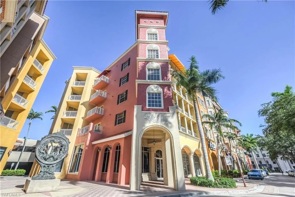410 Bayfront Place, Naples FL